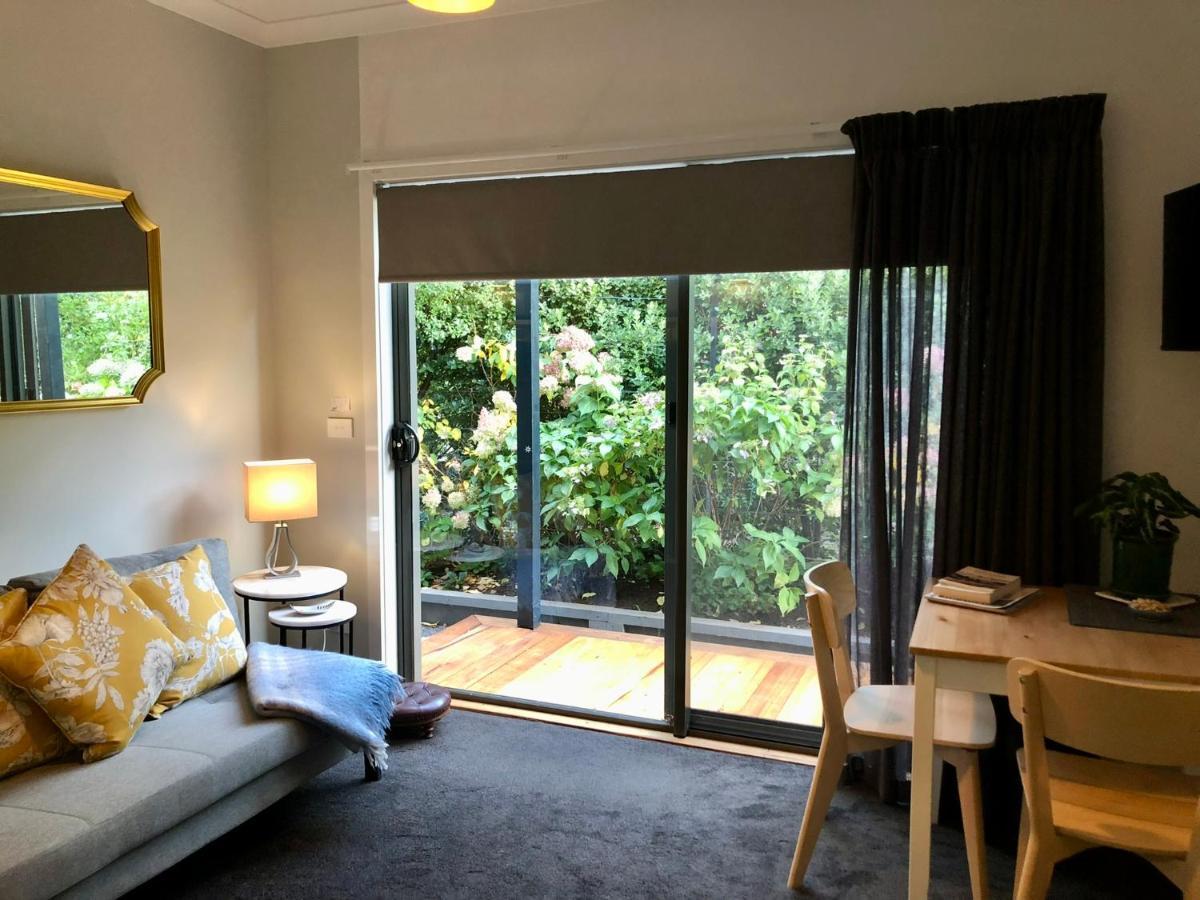 Trentham A'Meadow Bed & Breakfast エクステリア 写真